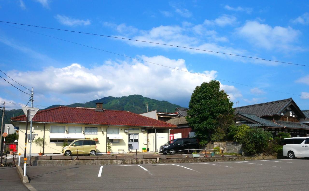 駅前宿舎 禪 Shared House Zen Eiheiji المظهر الخارجي الصورة