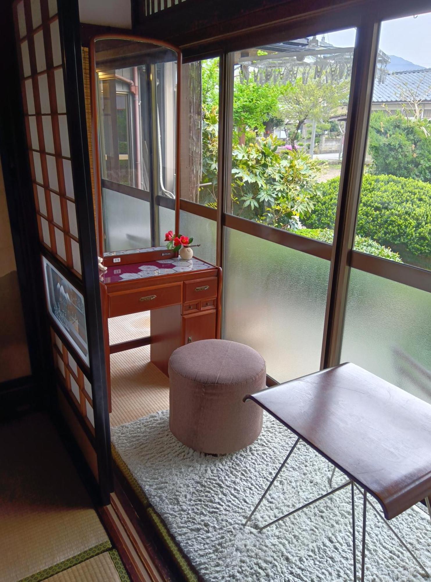 駅前宿舎 禪 Shared House Zen Eiheiji المظهر الخارجي الصورة